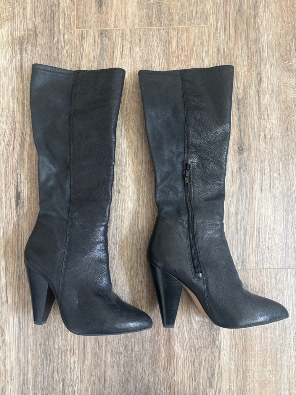 Brand New Women’s Black Leather Knee-High Boots